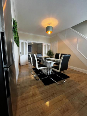 Classy-Durham-Terrace-5 Guest-Close to Beamish & Town Centre